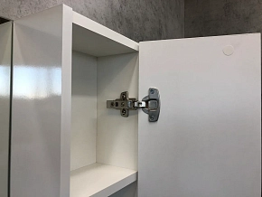 Фото Зеркало-шкаф Comforty Неаполь 65 белый глянец